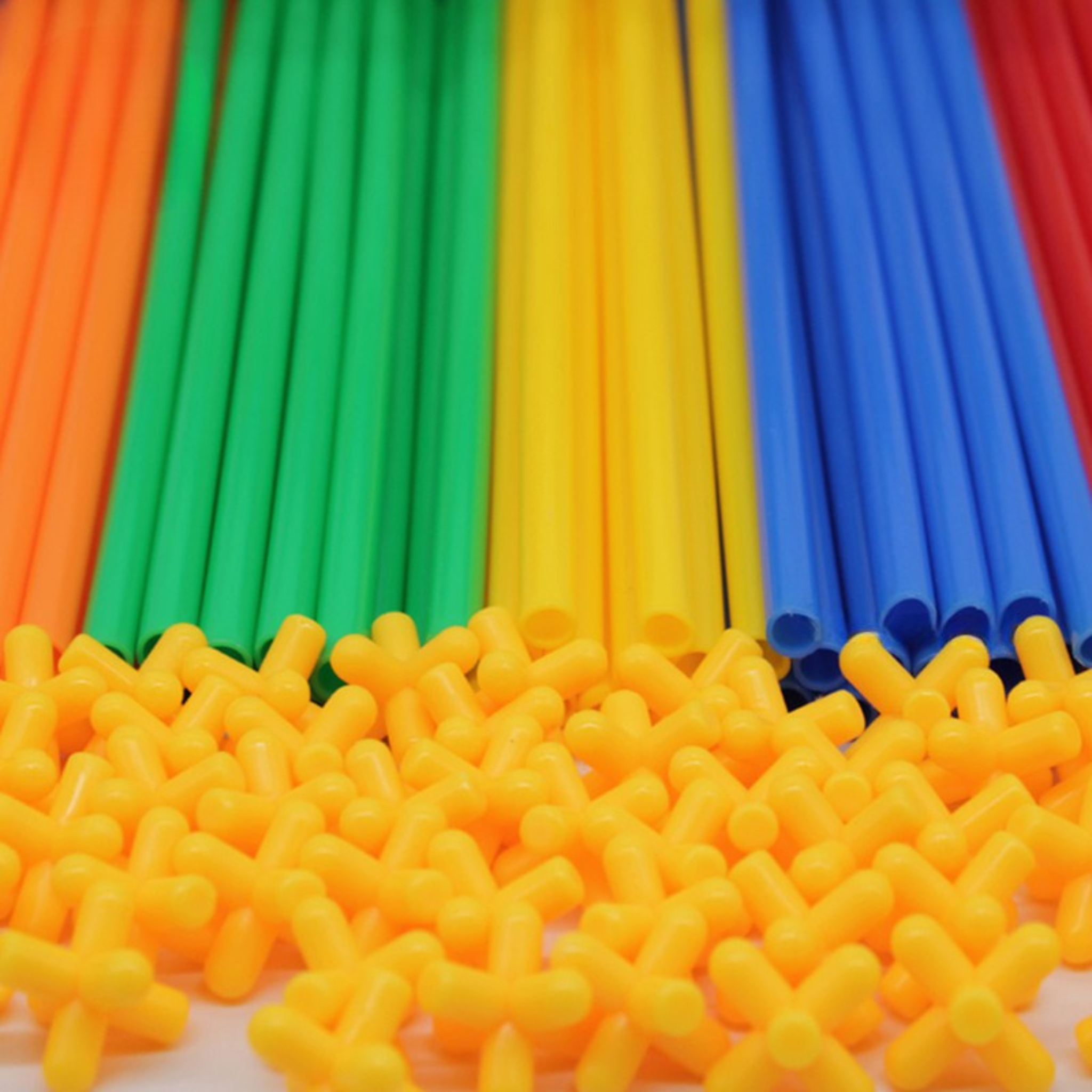 i-emporium Luminous Tube 3D Blocks Building Set 400 Pieces - STEM Glow Construction Toy