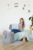 i-emporium Inflatable Travel Footrest for Kids - Essential Gift for Air Travel - Roads